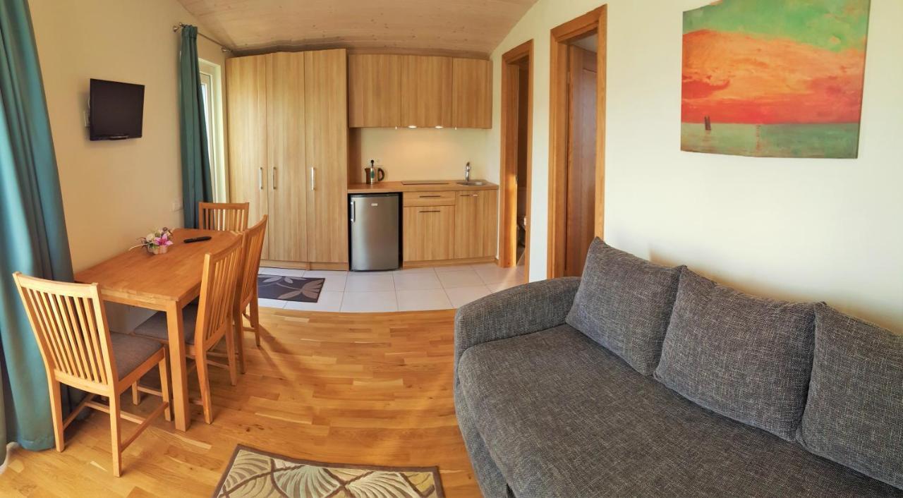 Smelio Vila Apartments Palanga Exterior foto