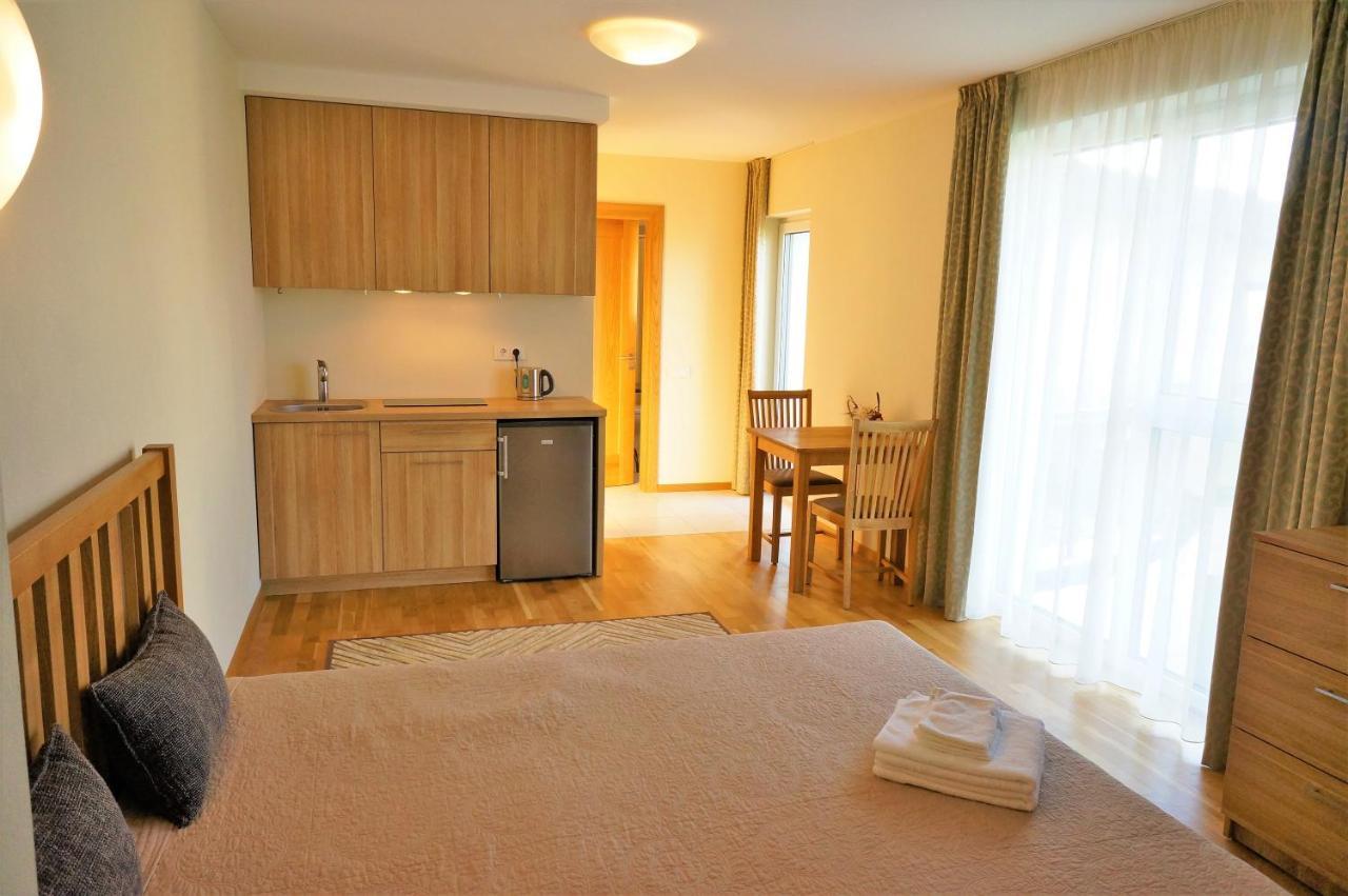 Smelio Vila Apartments Palanga Exterior foto